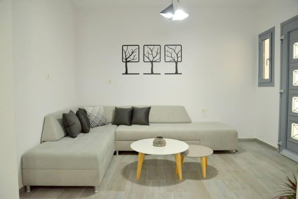 Alisahni Apartment Adamantas  Exterior foto